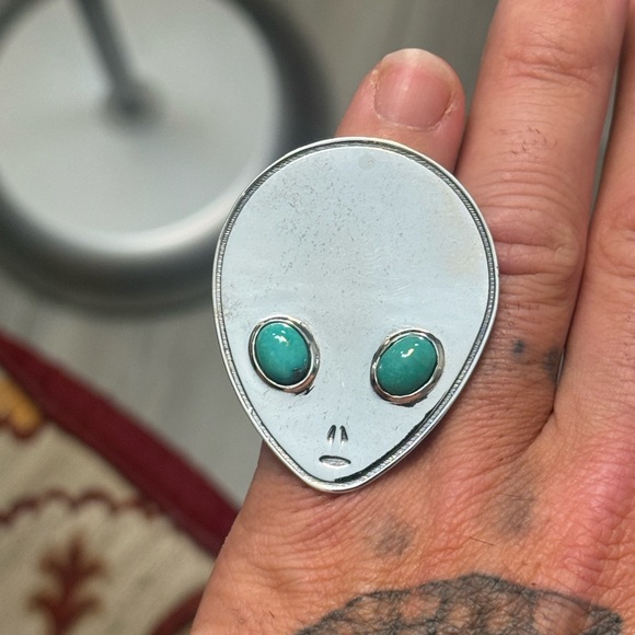 STERLING SILVER NATIVE AMERICAN SW TURQUOISE ALIEN HEAD ROSWELL 2” RING .925 - Picture 5 of 11